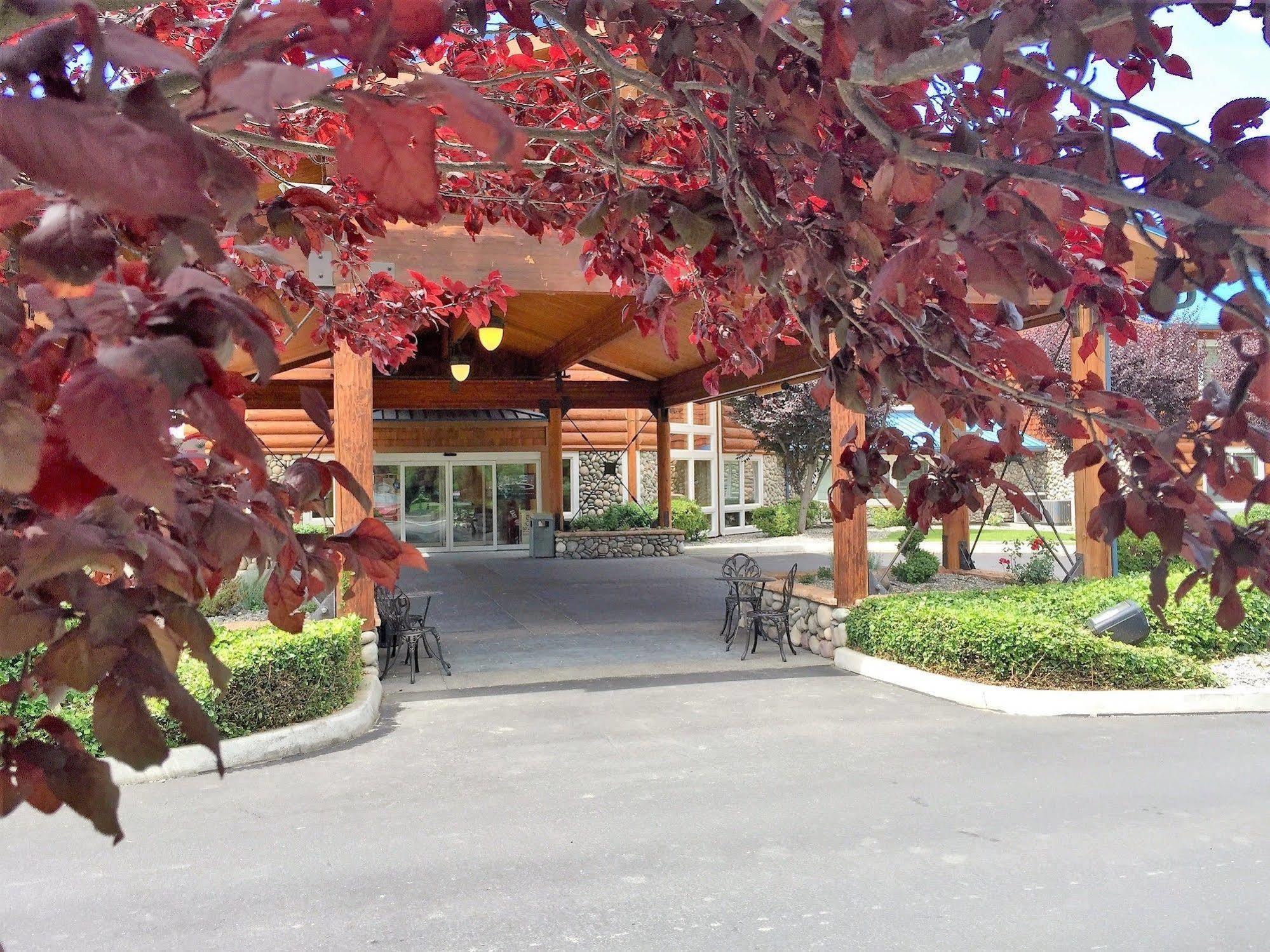 River Lodge And Cabins Boardman Exterior foto
